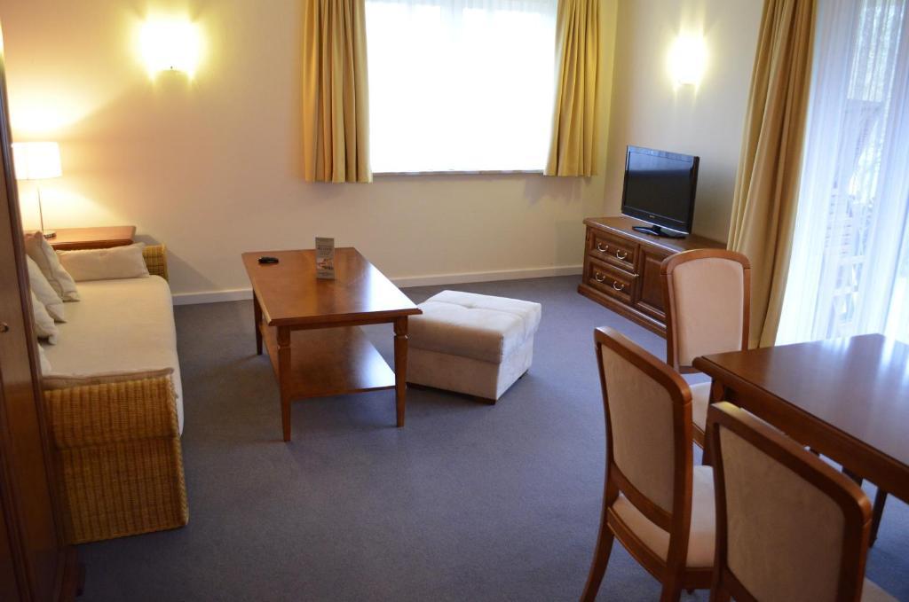 Hotel Pension Bellevue Bad Doberan Extérieur photo